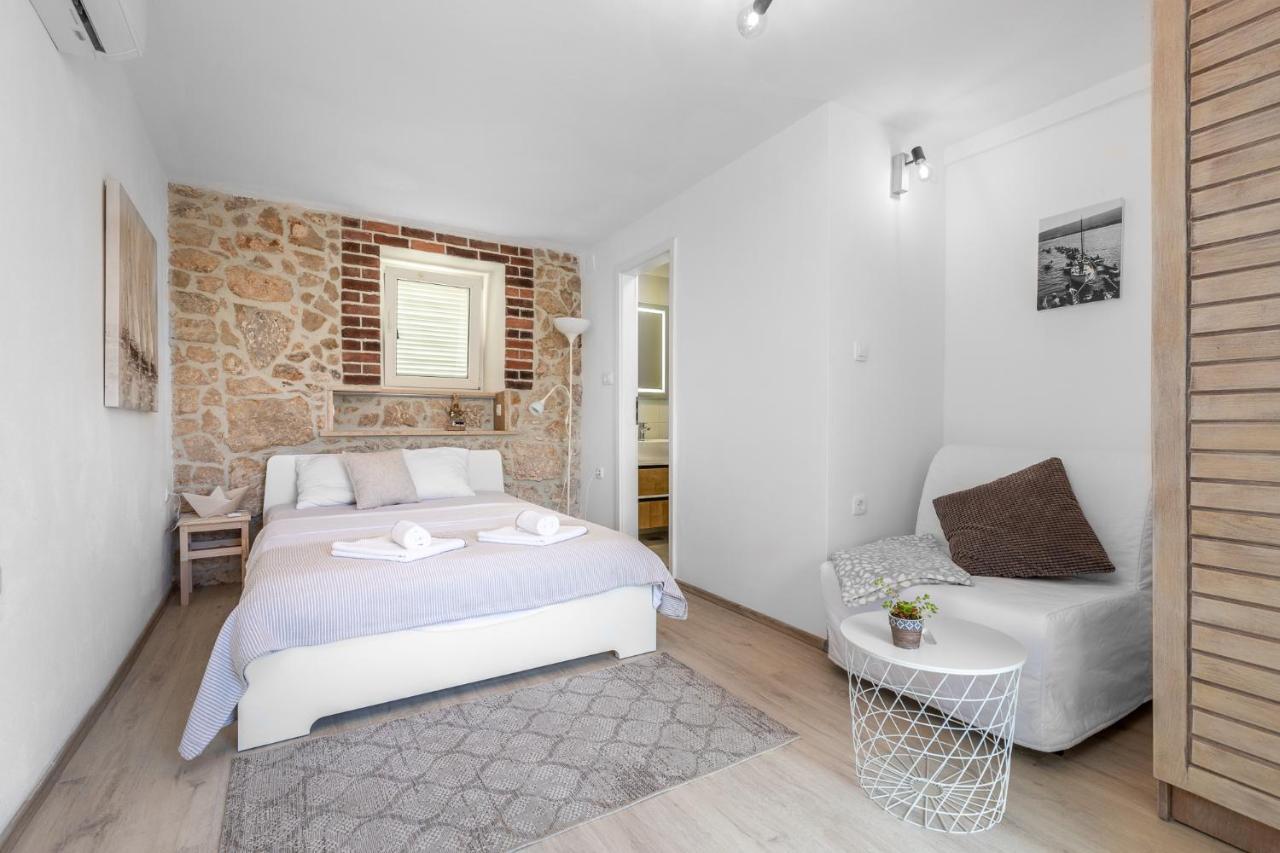 Guest House Otto Punat Exterior foto
