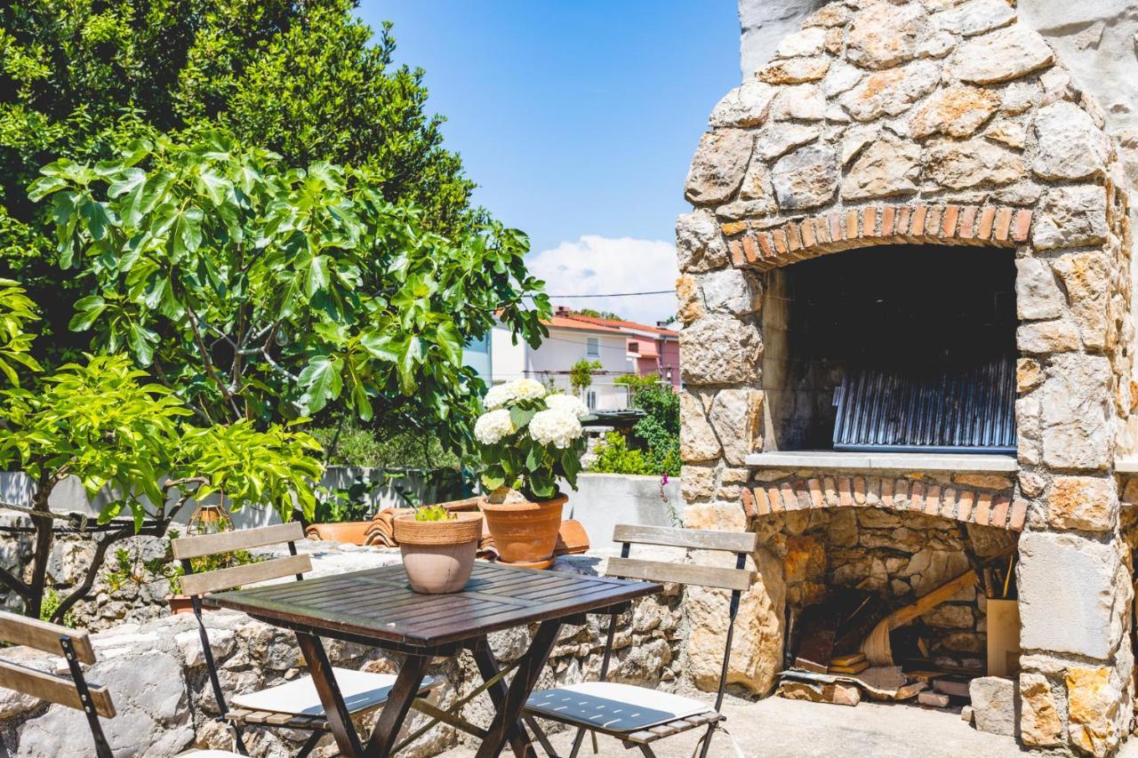 Guest House Otto Punat Exterior foto