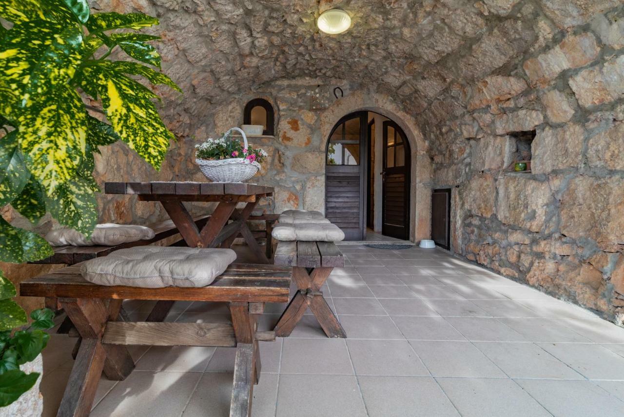 Guest House Otto Punat Exterior foto
