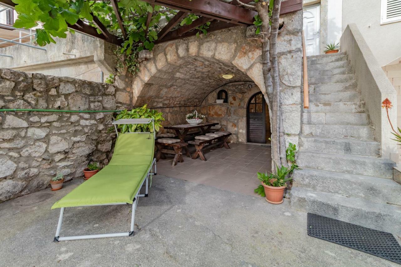 Guest House Otto Punat Exterior foto